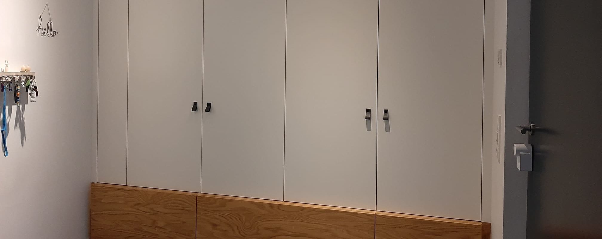 Garderobe vom Tischler – Hero Garderobe vom Tischler - Hero